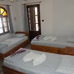 Hotel Hermiyas Butik 2*