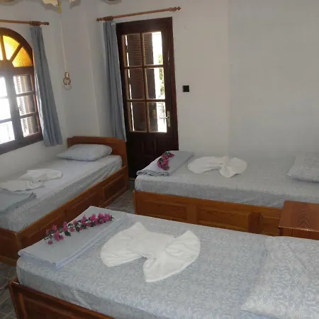 Hotel Hermiyas Butik 2*